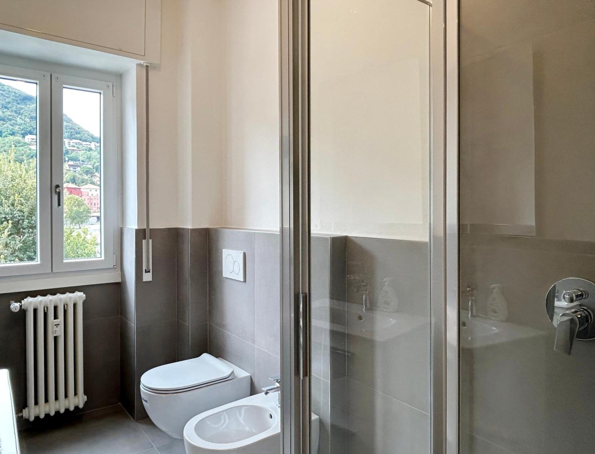 Lecco Lakefront Retreat Ngoại thất bức ảnh
