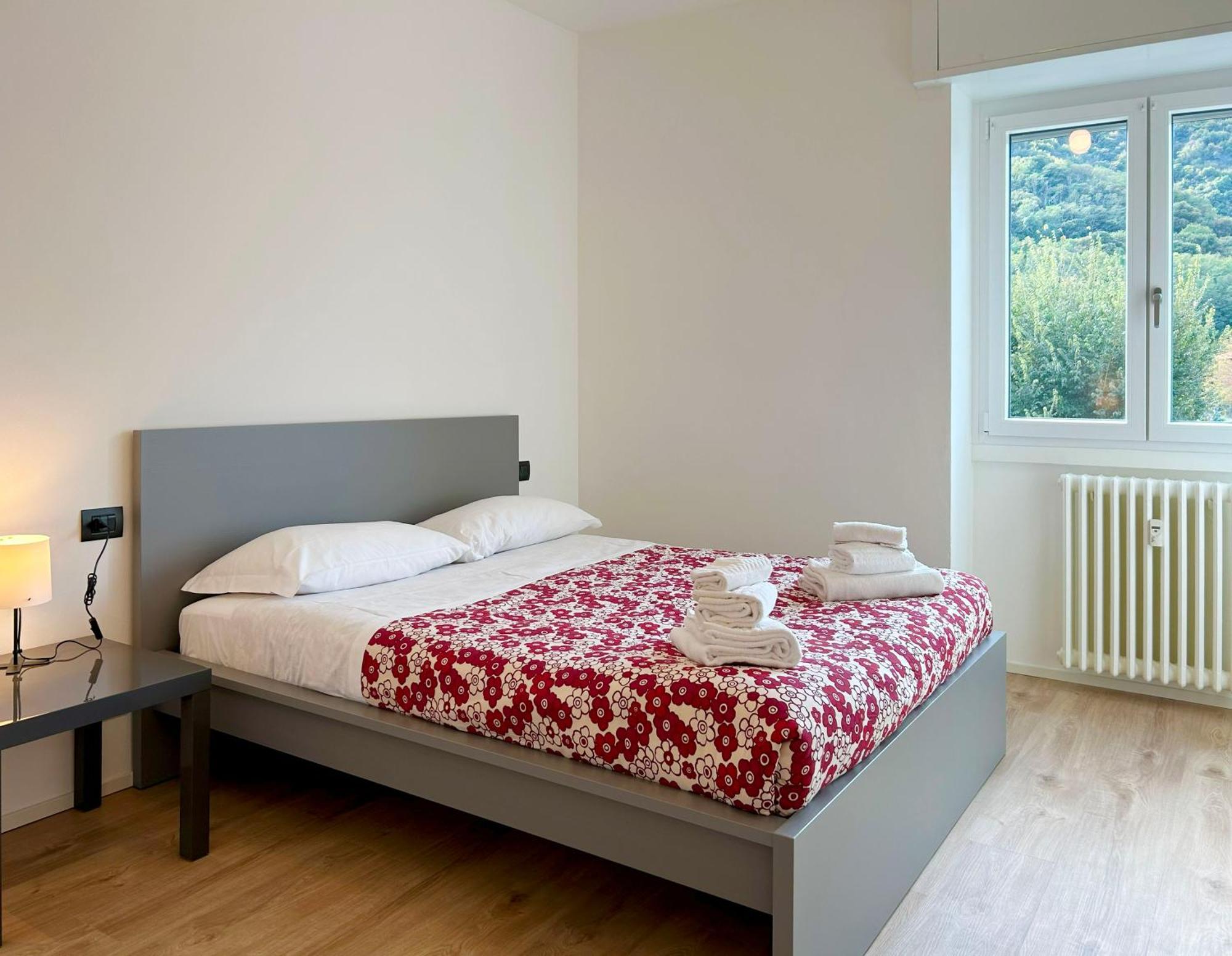 Lecco Lakefront Retreat Ngoại thất bức ảnh