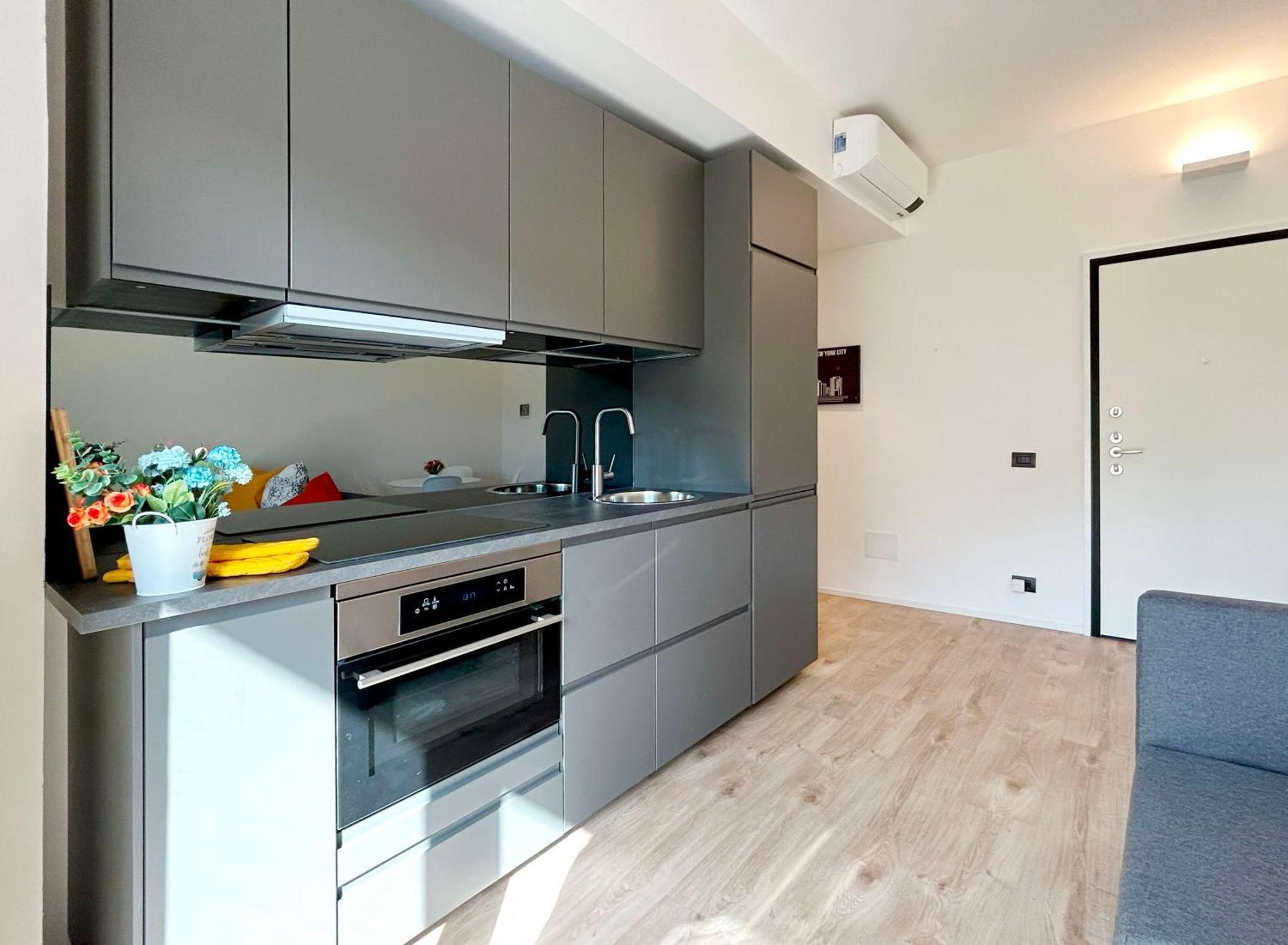 Lecco Lakefront Retreat Ngoại thất bức ảnh