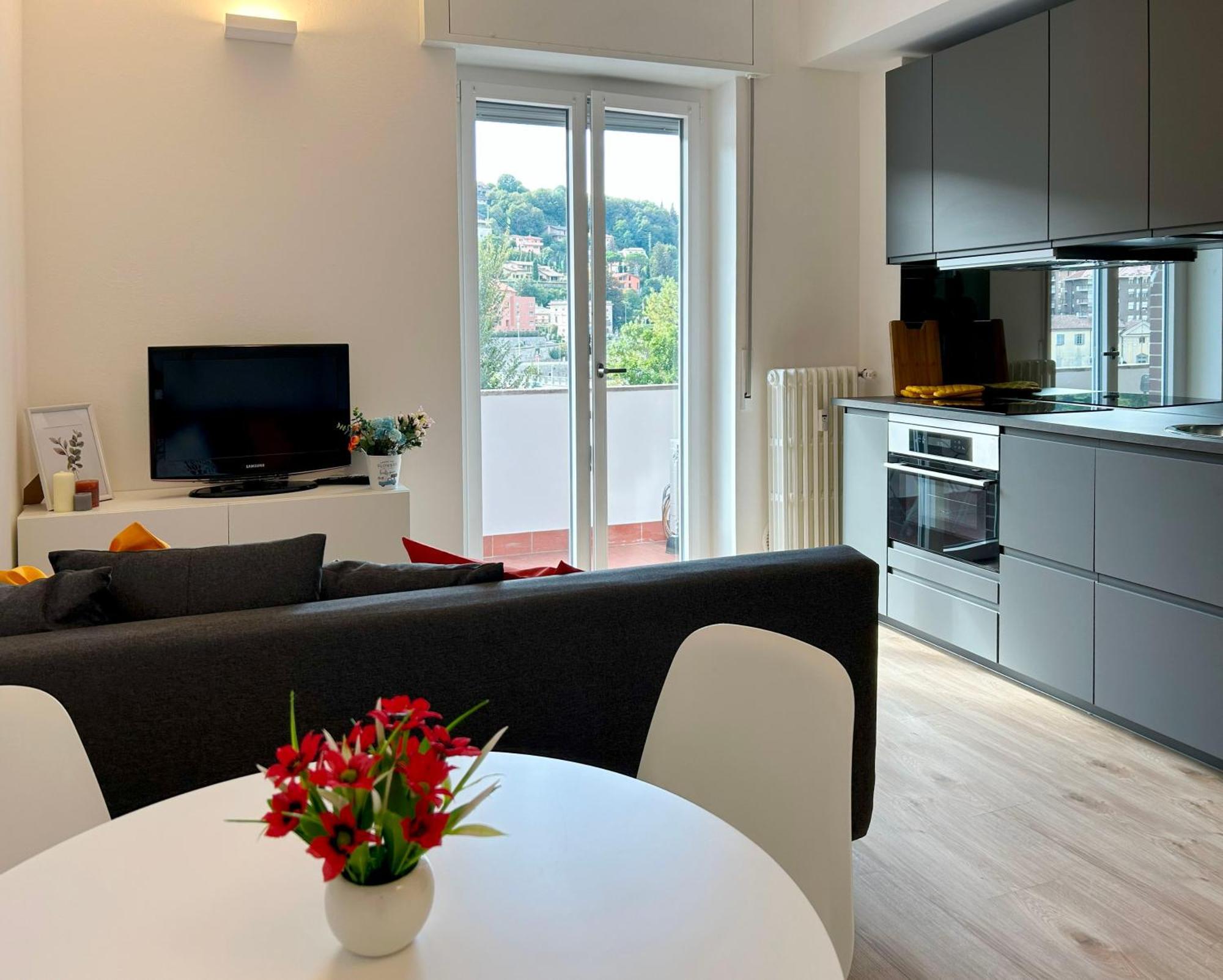 Lecco Lakefront Retreat Ngoại thất bức ảnh